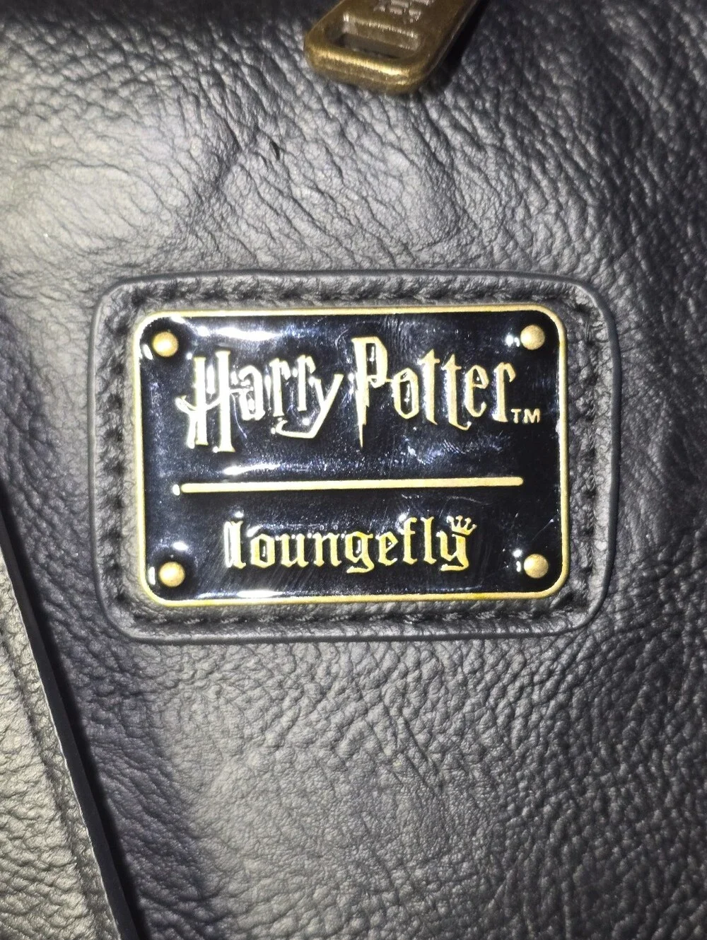 Loungefly Harry Potter Hogwarts Csstle Outline Satchel Bag